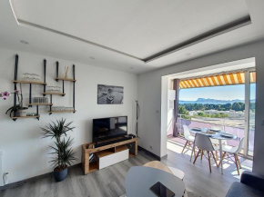 Vue Mer de la Baie des Anges avec Garage